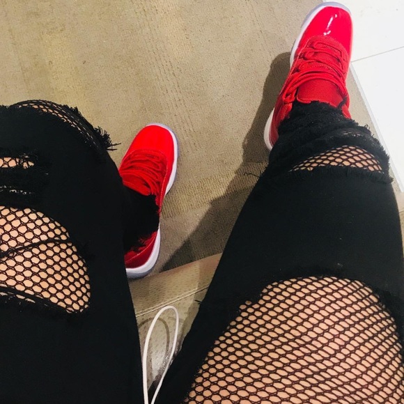 Jordan Shoes - Air Jordan 11 “Red” Retro